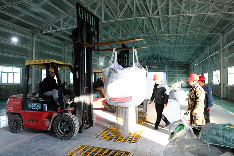 天铁科技：首期300吨20μm铜锂复合带已进入试生产阶段