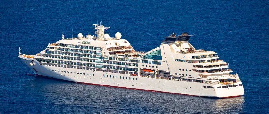 多米尼克正式开启2025年邮轮季