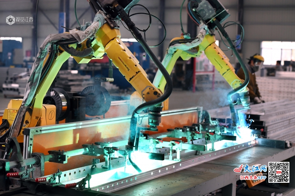 姚高员在视觉智能先进制造业集群建设推进工作第一次例会上强调：努力打造具有鲜明杭州辨识度和世界影响力的先进制造业集群