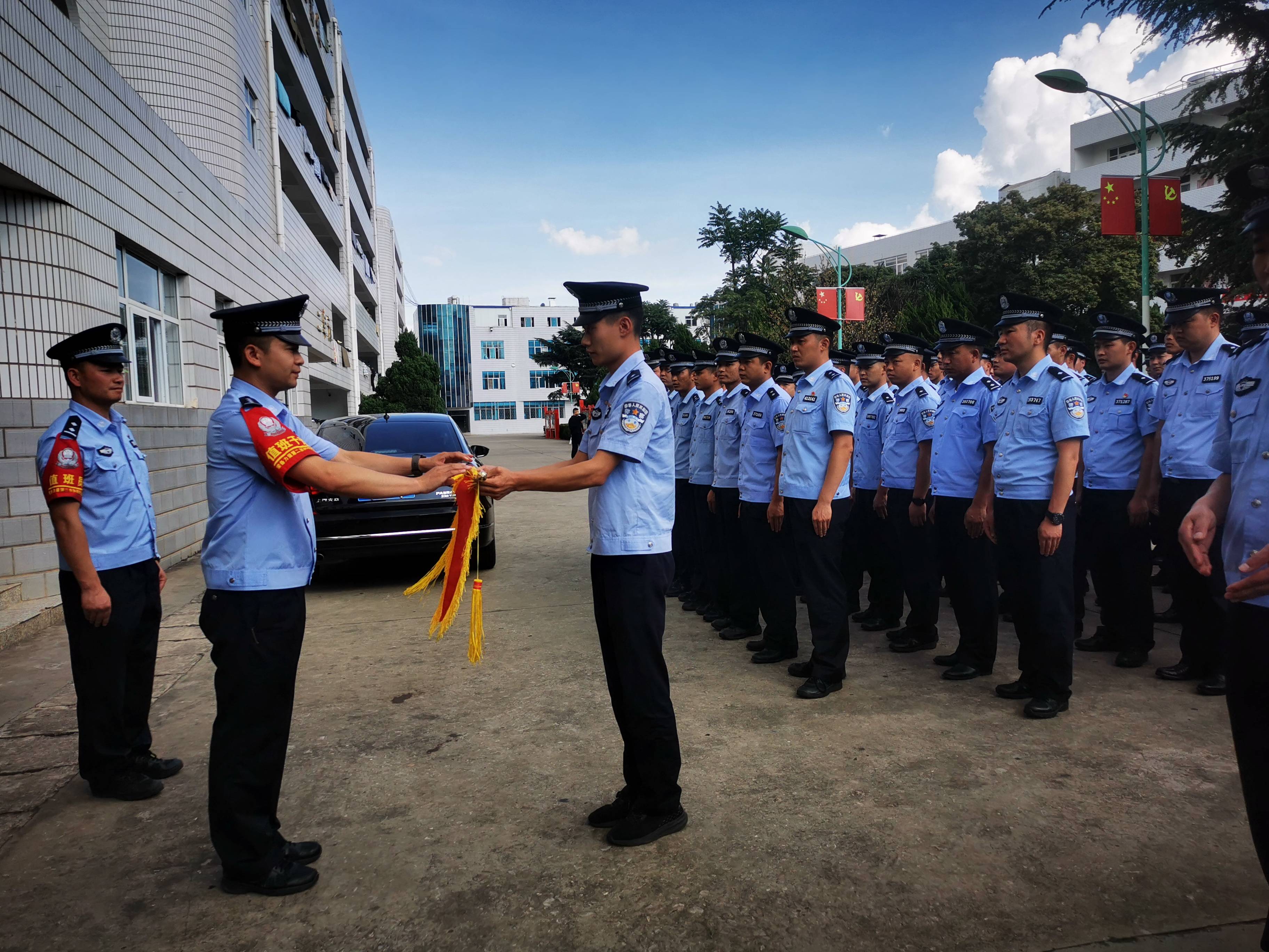 国家移民管理局，重磅发布！10大举措→