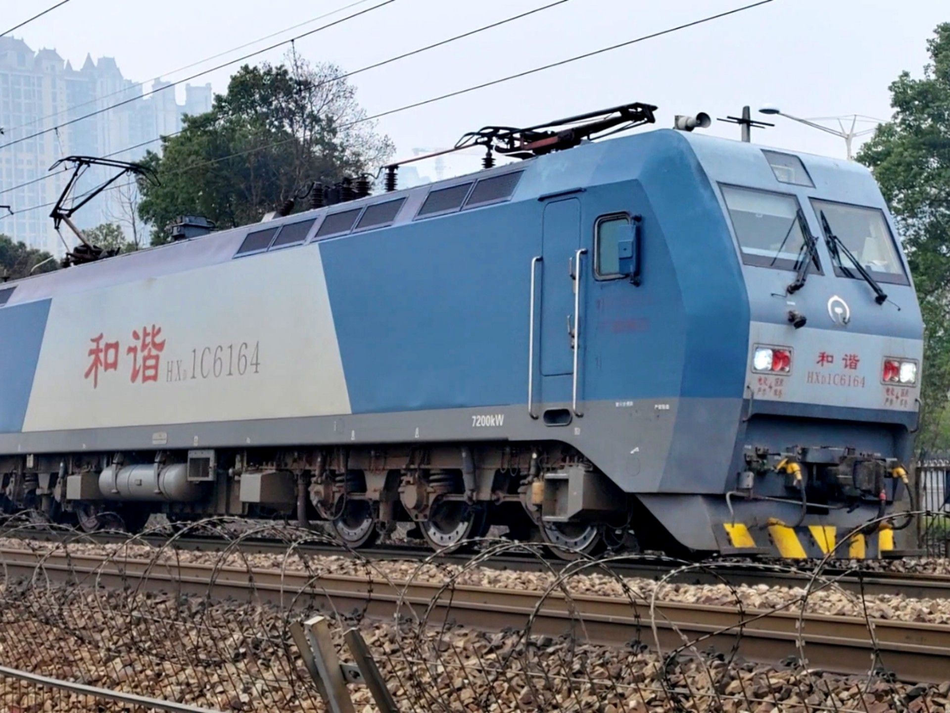 “铁道2216”将于11月10日付息