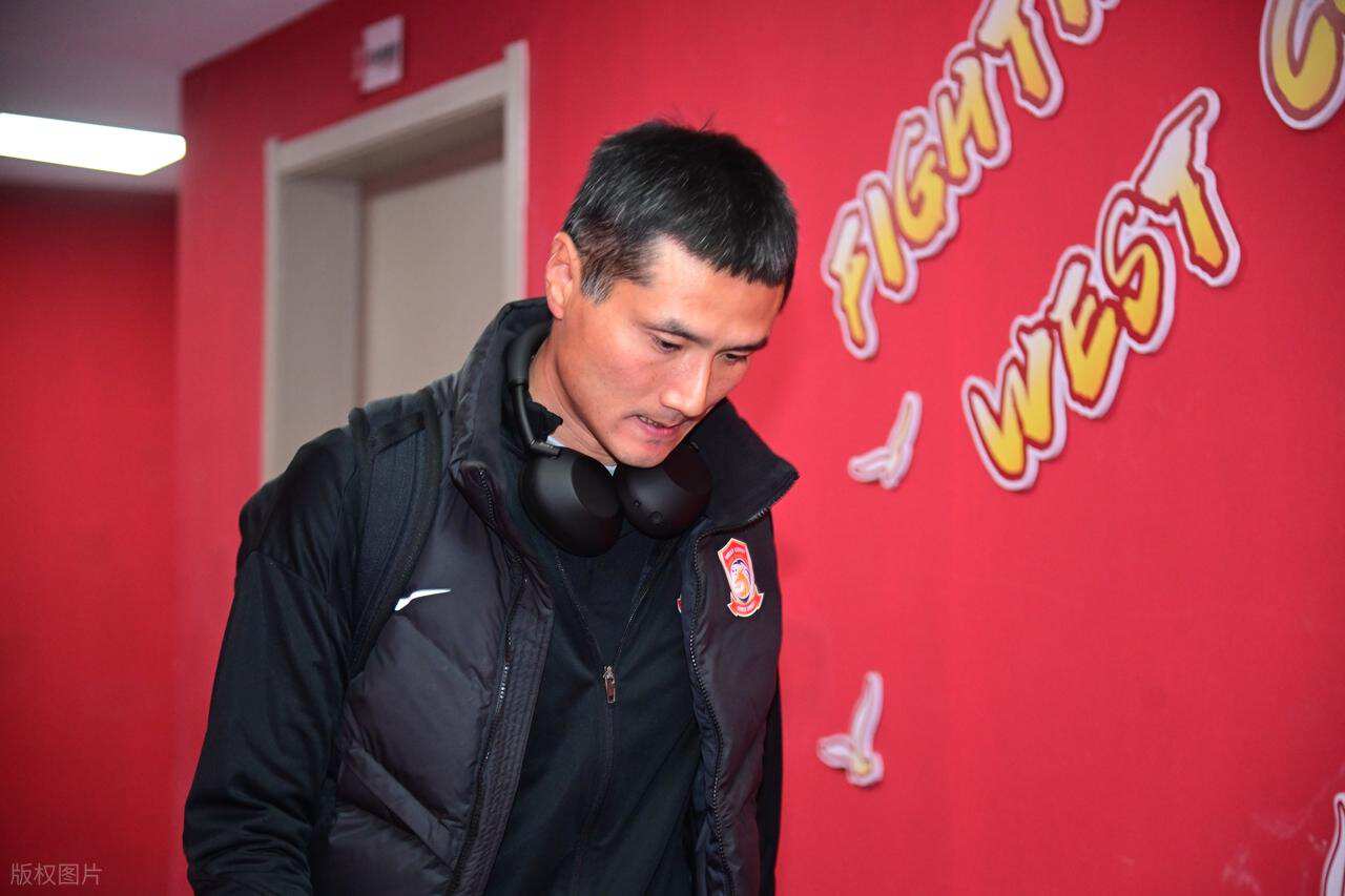 国足新帅为什么是邵佳一