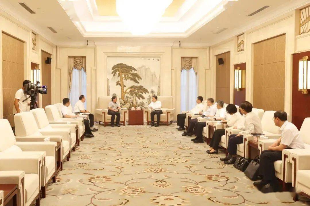 潍坊市市长刘建军：潍坊农业贸易变成“墙内开花，墙内墙外都香”