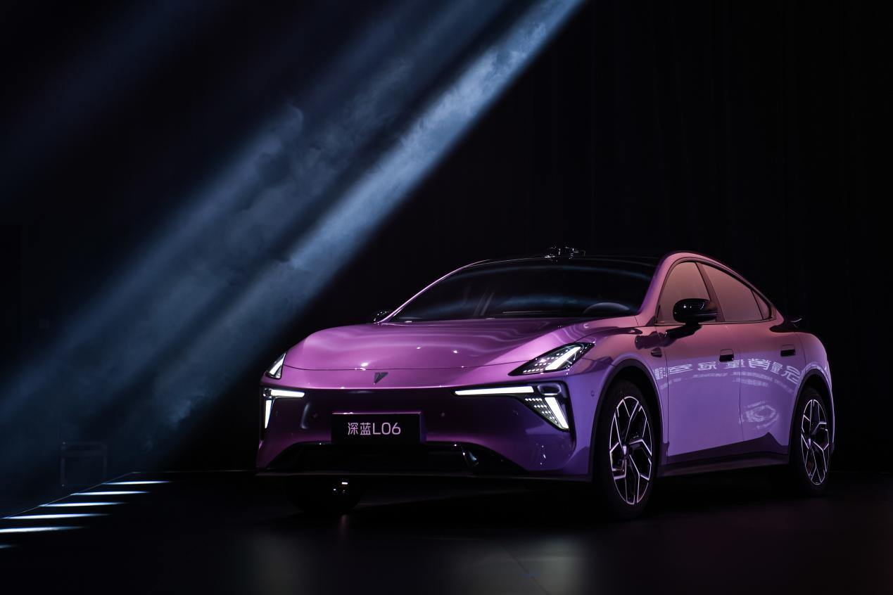 深蓝汽车重振轿车产品线 新车L06“高配”杀入15万级市场