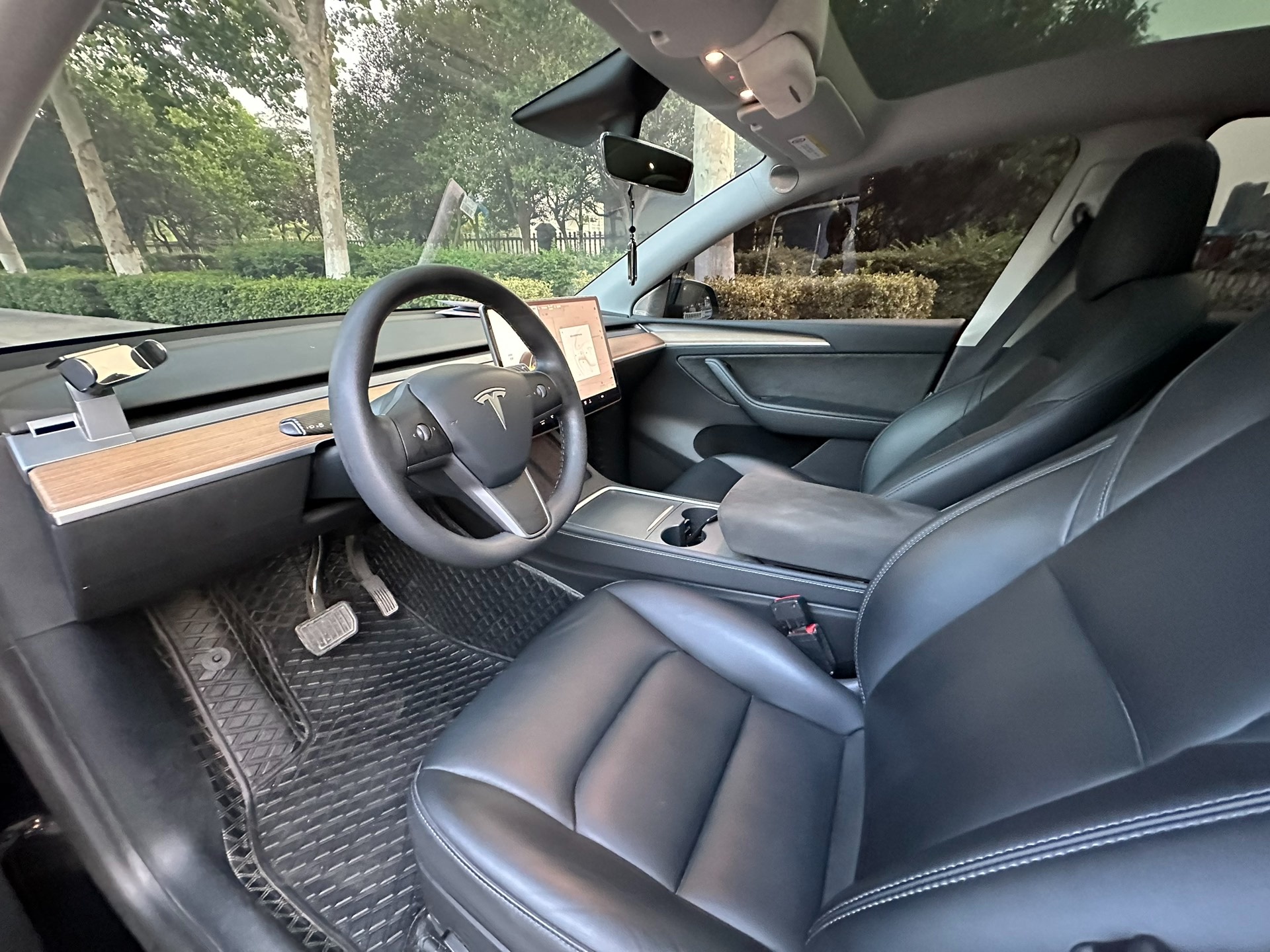 28.85万元起 特斯拉国产Model Y长续航后驱开售