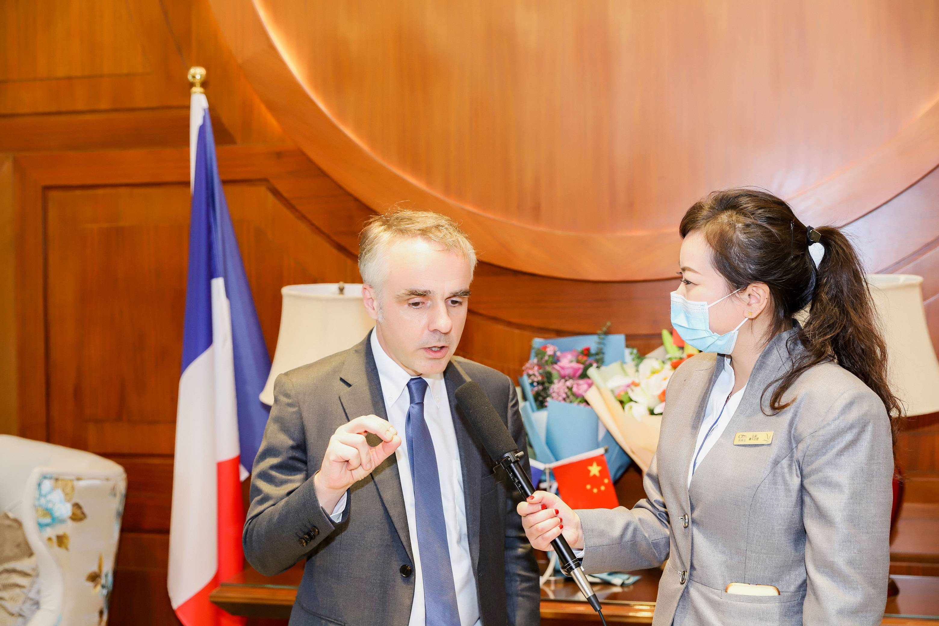 进博会观察｜欧葆庭中国区CEO柯烨明：中国养老机构竞争愈加激烈，国资正在大量进入