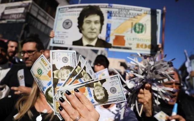 美国财政部与阿根廷央行签署200亿美元本币互换协议