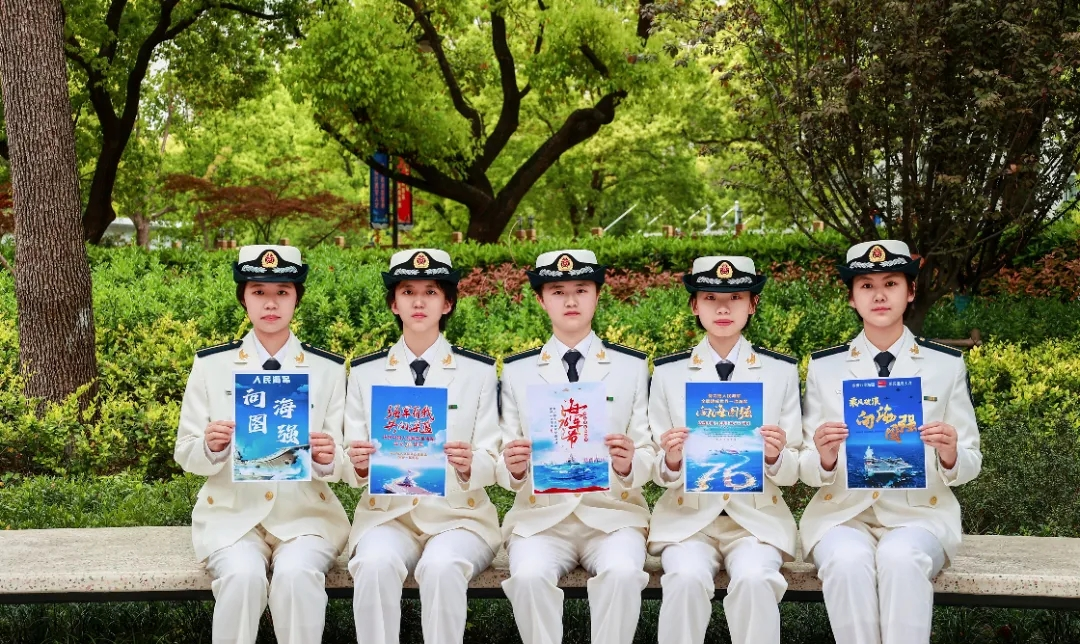 国防部：海军舰艇编队搭载中外学员执行远海实习任务