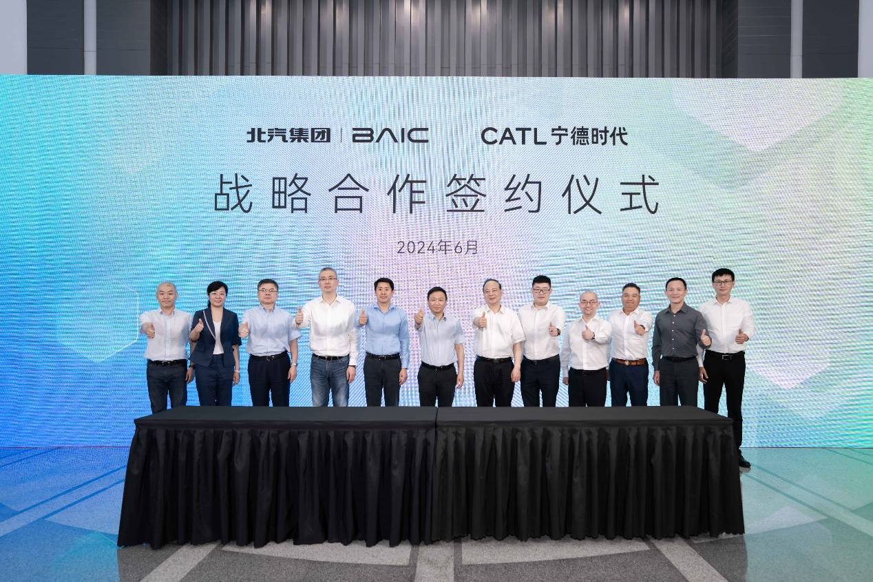 润和软件与中国科学院广州生物医药与健康研究院达成战略合作