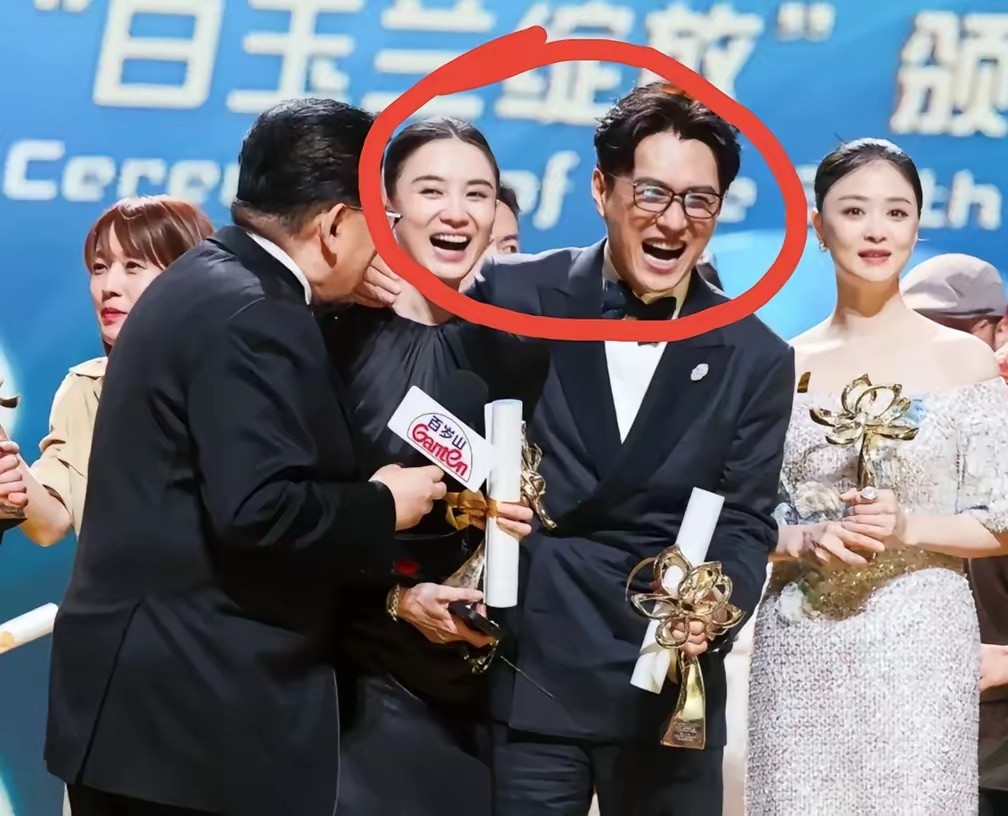 易烊千玺、宋佳，加冕影帝、影后！