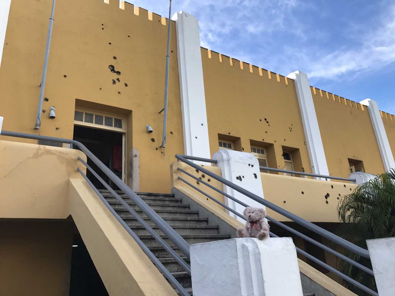 古巴圣地亚哥港恢复物流作业