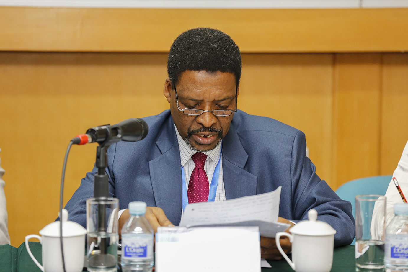 沉重债务负担正在阻碍非洲大陆发展