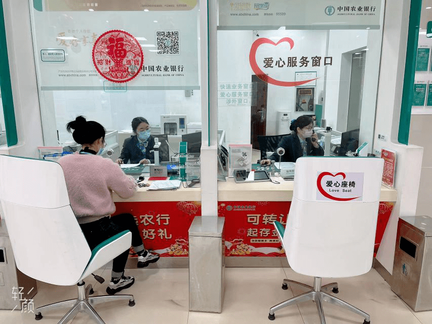 金融监管总局指导银行业保险业全力做好香港大埔火灾的金融保障服务