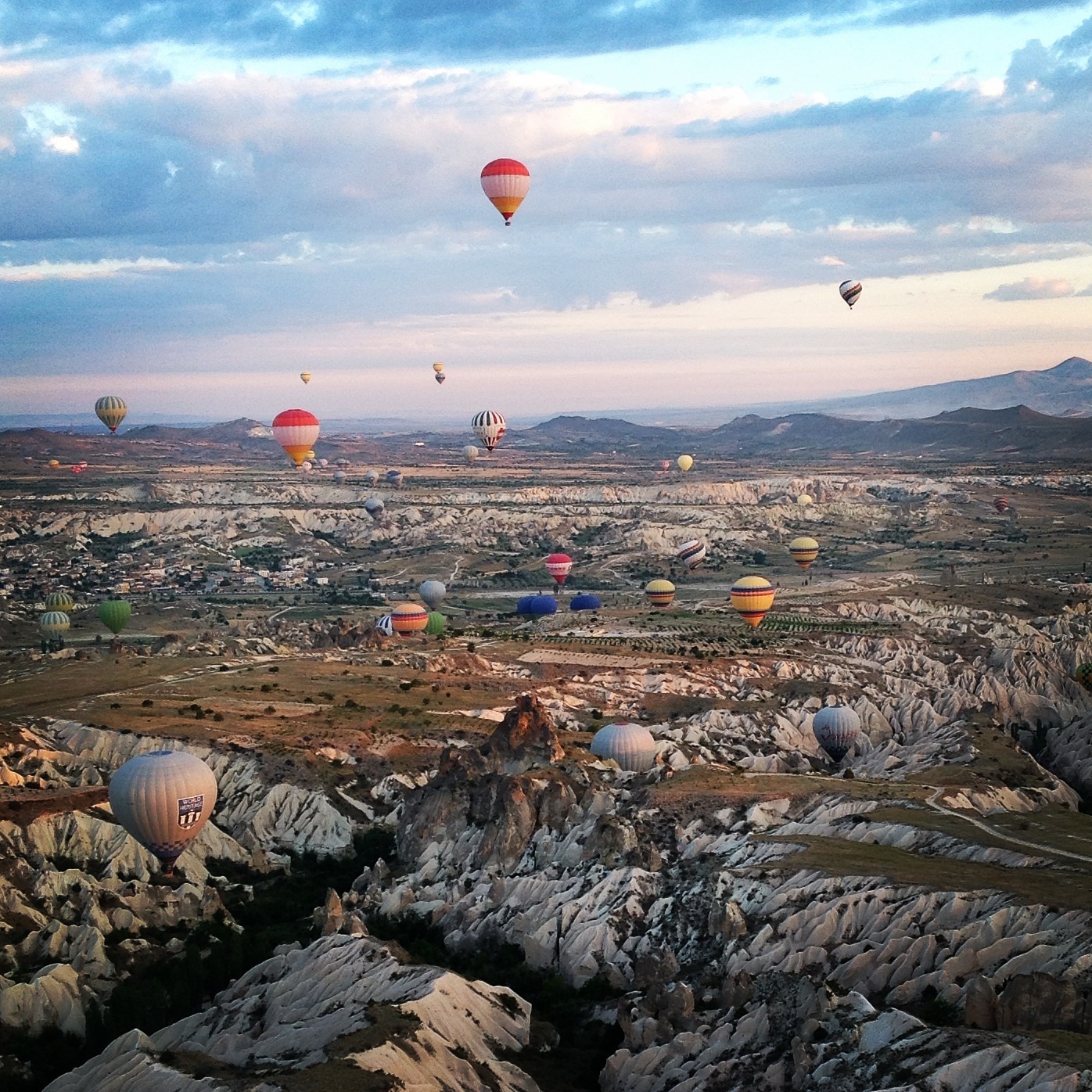 阿联酋企业在摩洛哥投资建设石墨阳极工厂