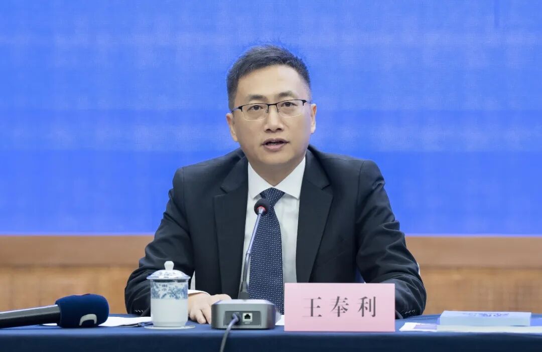 海南封关与海南产业发展座谈会:自贸港的“贸”是“大经贸”