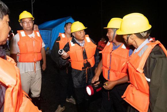 刘烈宏出席“2025科创大会”并致辞