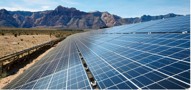 利比里亚大学启动太阳能公共设施园项目，以可再生能源重塑校园体验