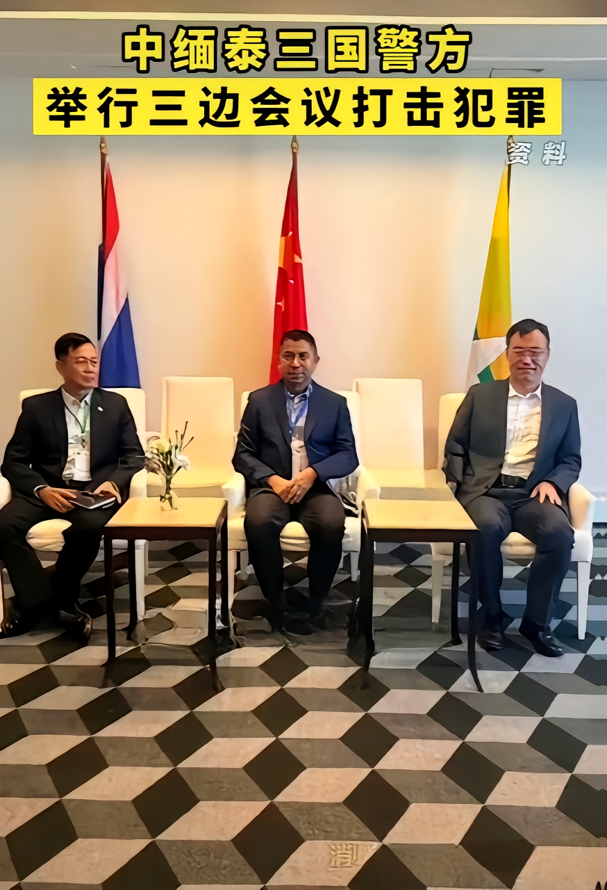 驻非盟使团团长蒋烽大使会见非盟委员会农业委员维拉卡蒂