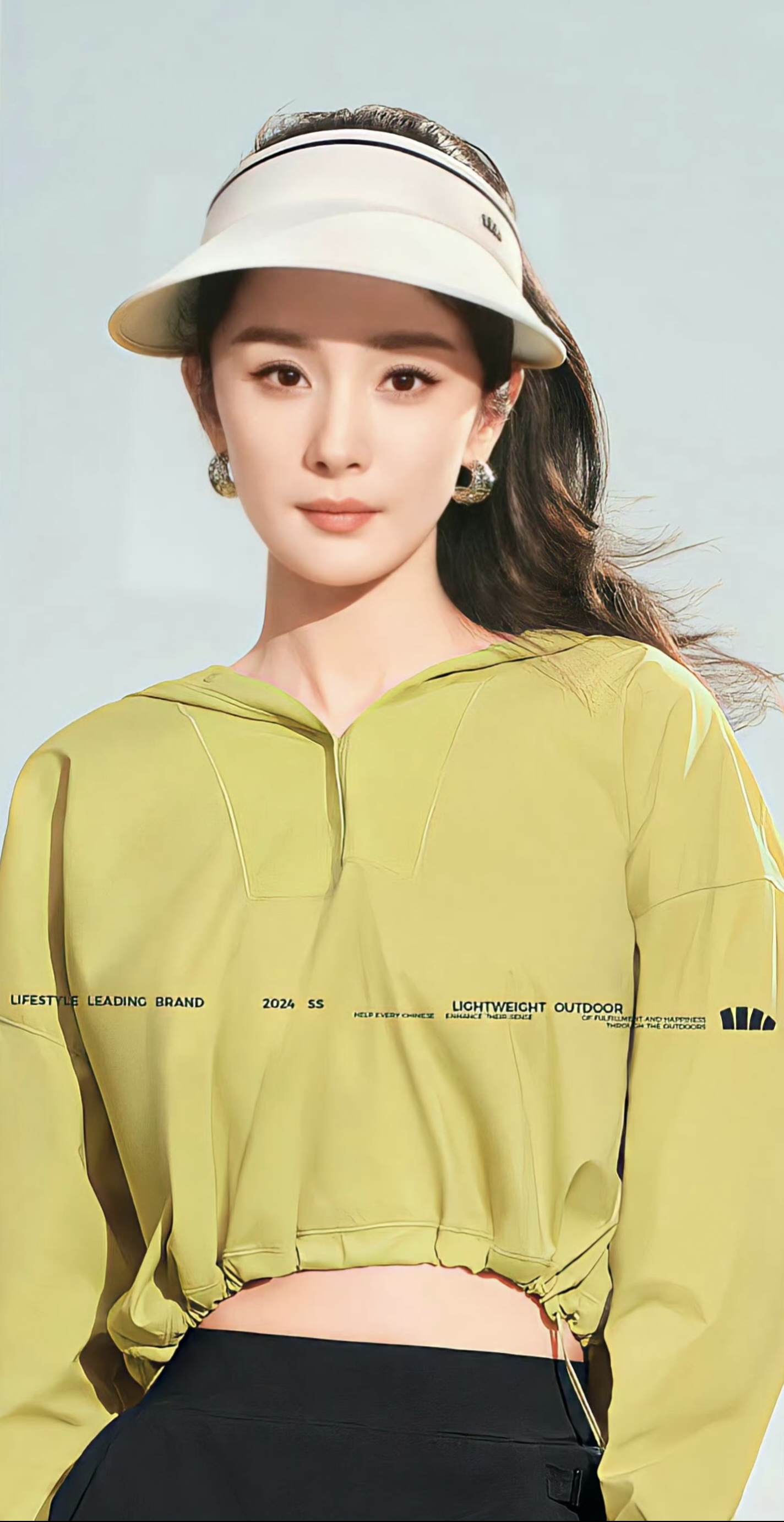 杨幂出任 Prada 代言人