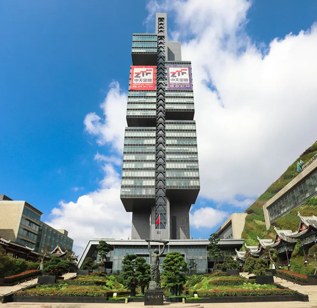 贵州前首富的艰难时刻：证监会立案、公开信和巨额诉讼