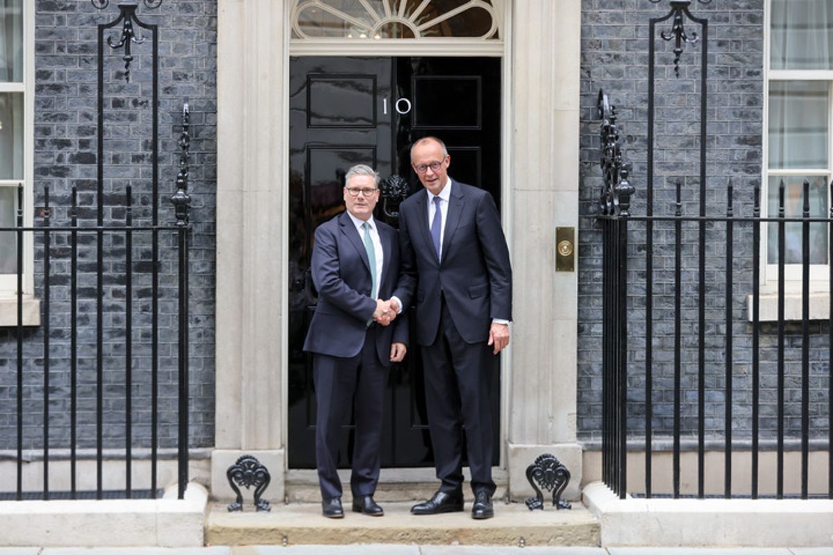 毛里塔尼亚总统加兹瓦尼发表庆祝国家独立65周年讲话，宣布多项惠民举措