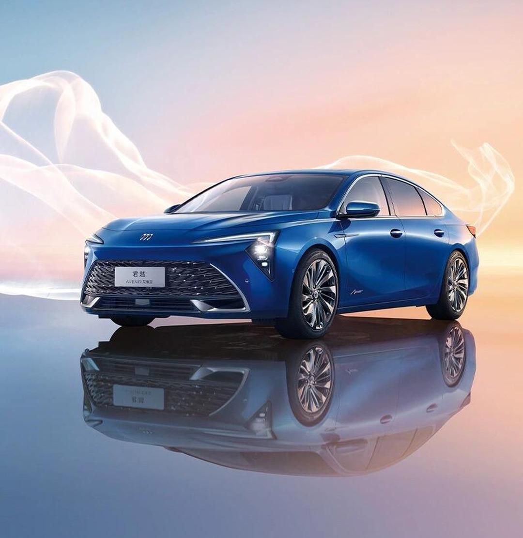 燃油车入局智能化，传统品牌积极推进“油电同智”