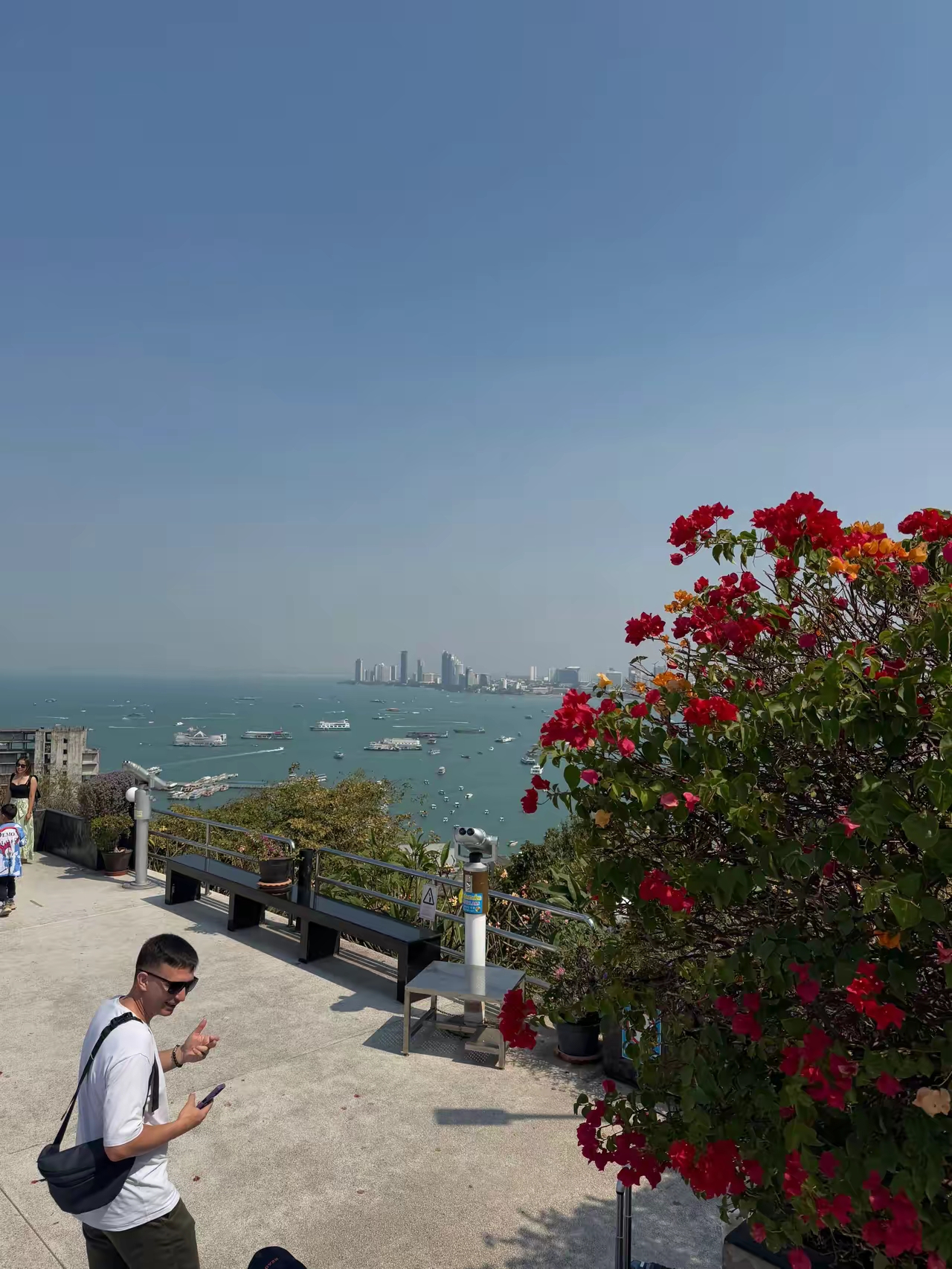 泰国前十月外资投资额达2767亿泰铢，新加坡投资额居首