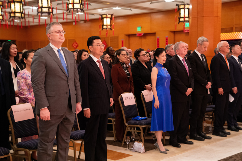 中国驻美国大使谢锋会见美国超威半导体公司董事会主席兼首席执行官苏姿丰