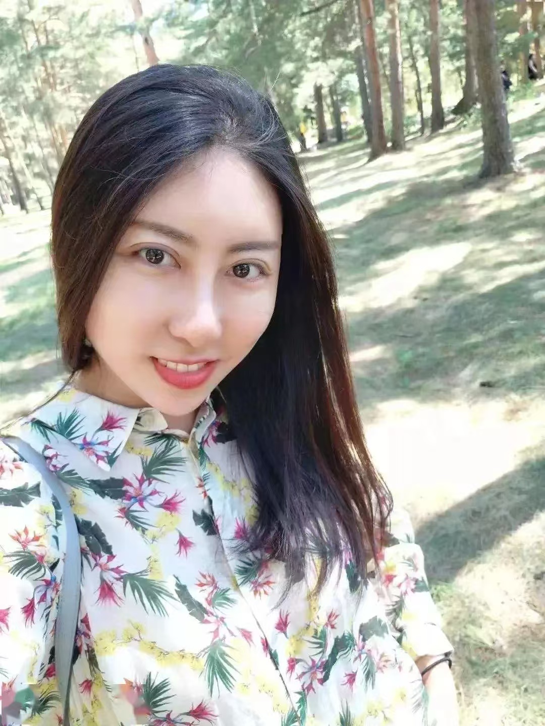 从 “女人的茅台” 到“创50”弃子：爱美客陷业绩困局与“童颜针”代理权迷战