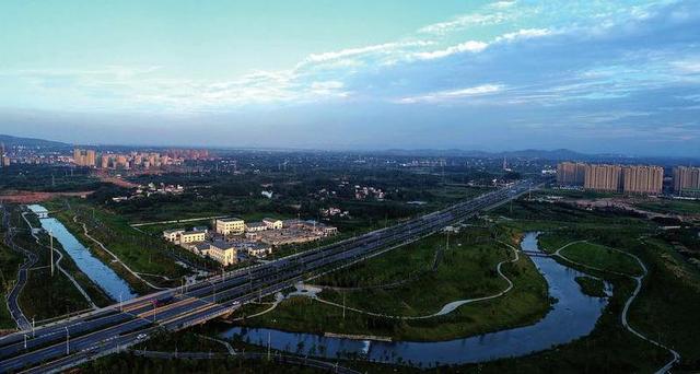 侨银股份：预中标正安县城乡环卫一体化项目特许经营项目