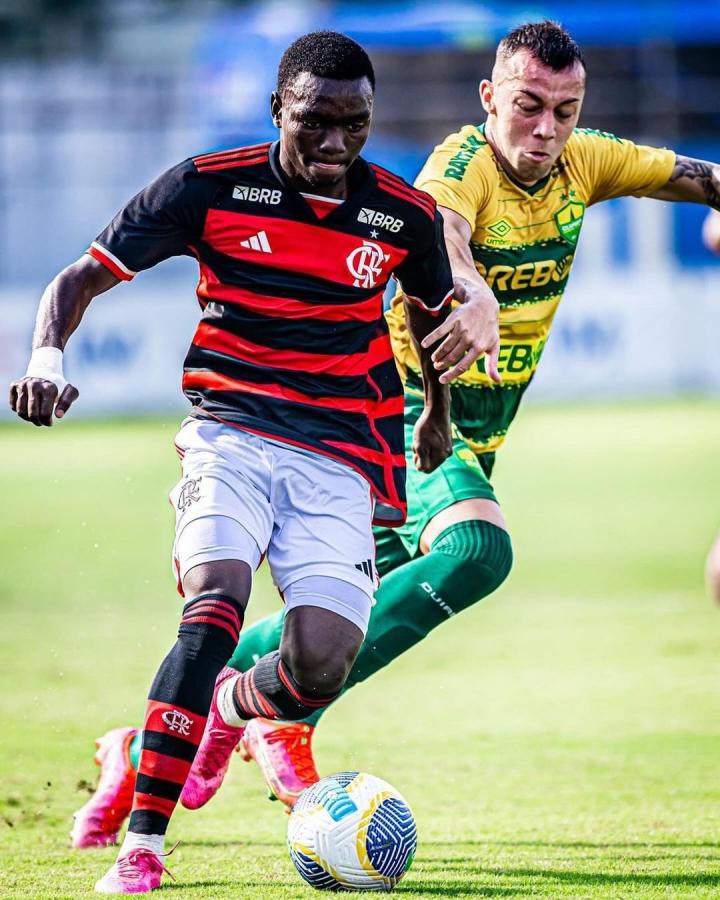 今年截至10月，巴西净吸收的外国直接投资累计超过2024年全年