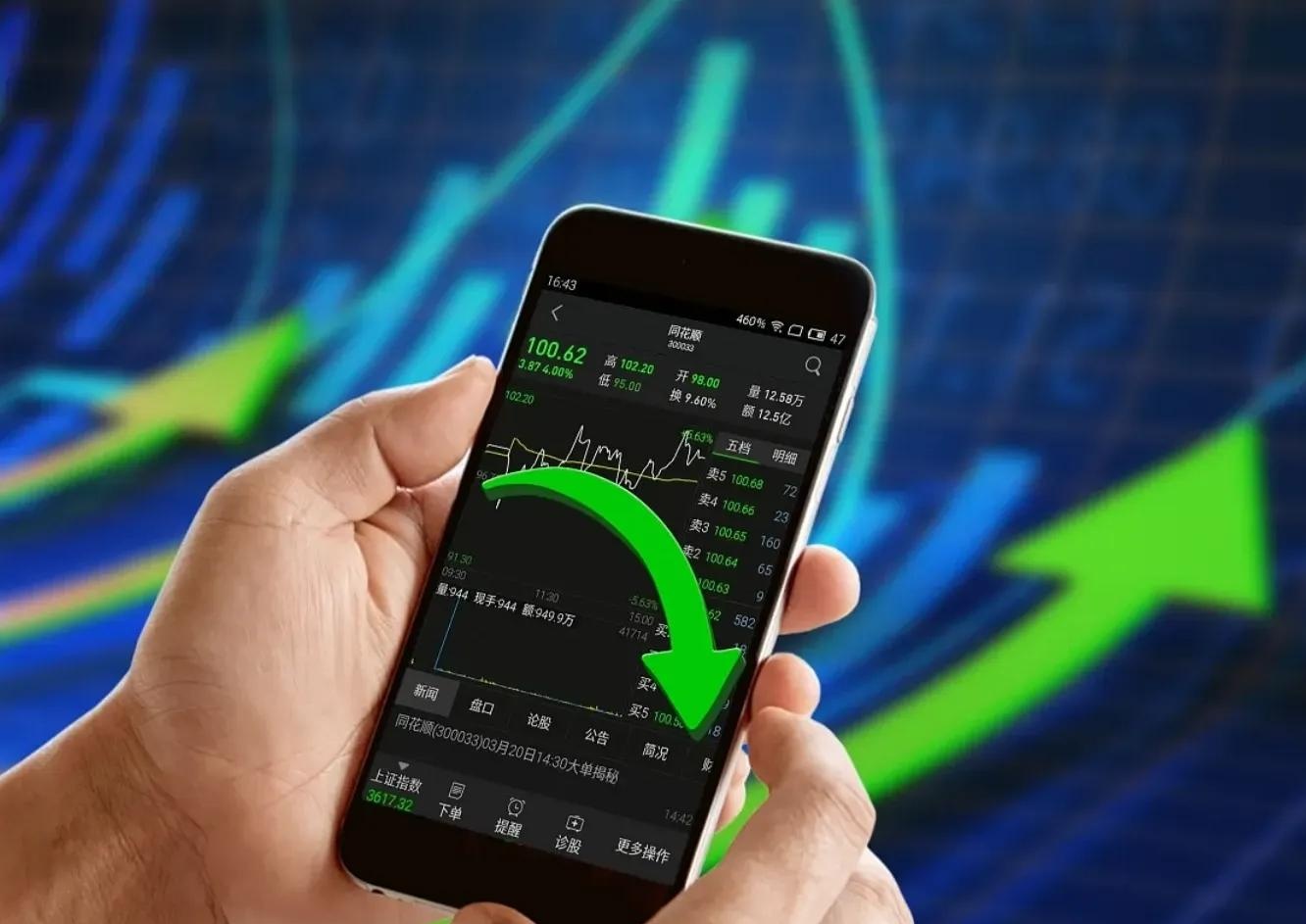 大幅跑赢黄金！铂金年内翻倍涨幅背后的三重驱动力