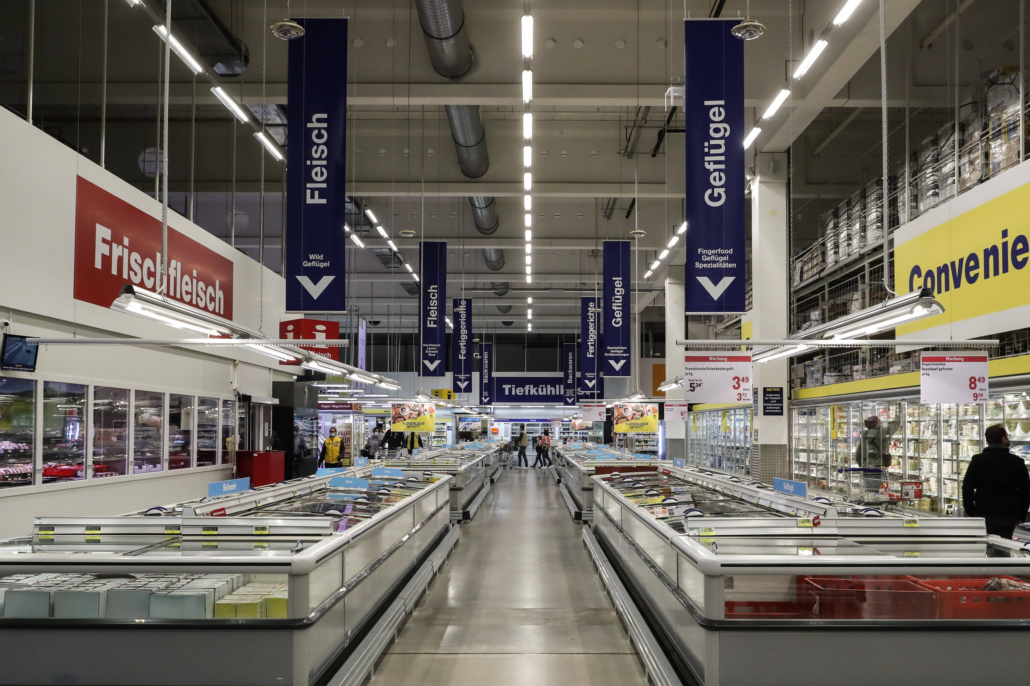 11月欧元区商业活动扩张速度创30个月来最快