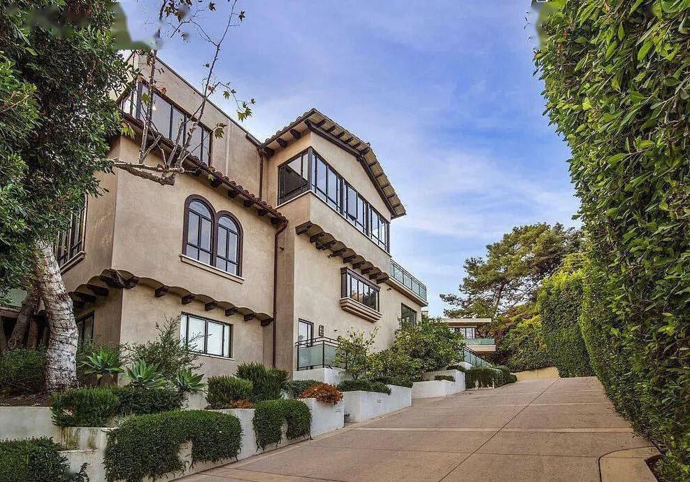 20亿美元牵手阿斯利康后股价大跌，加科思董事长回应