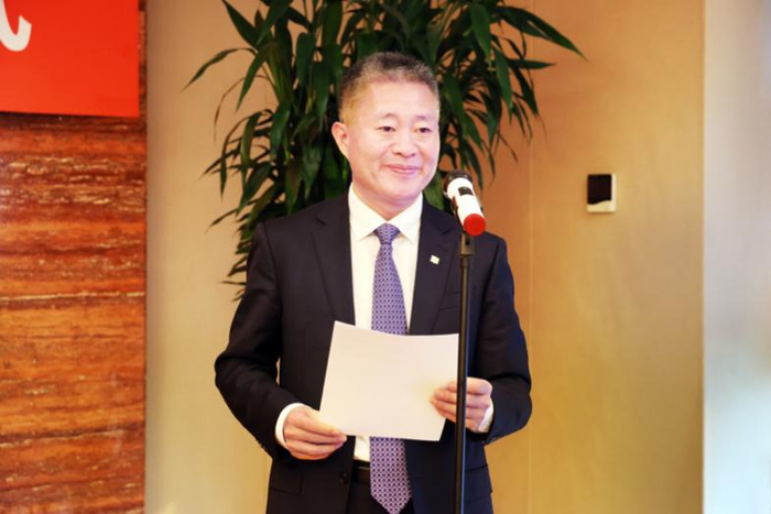 驻釜山总领事陈日彪在领区媒体发表署名文章《擘画中国发展新蓝图 共谱中韩合作新篇章》