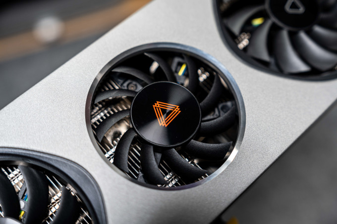 摩尔线程发布图形显卡驱动v320.130