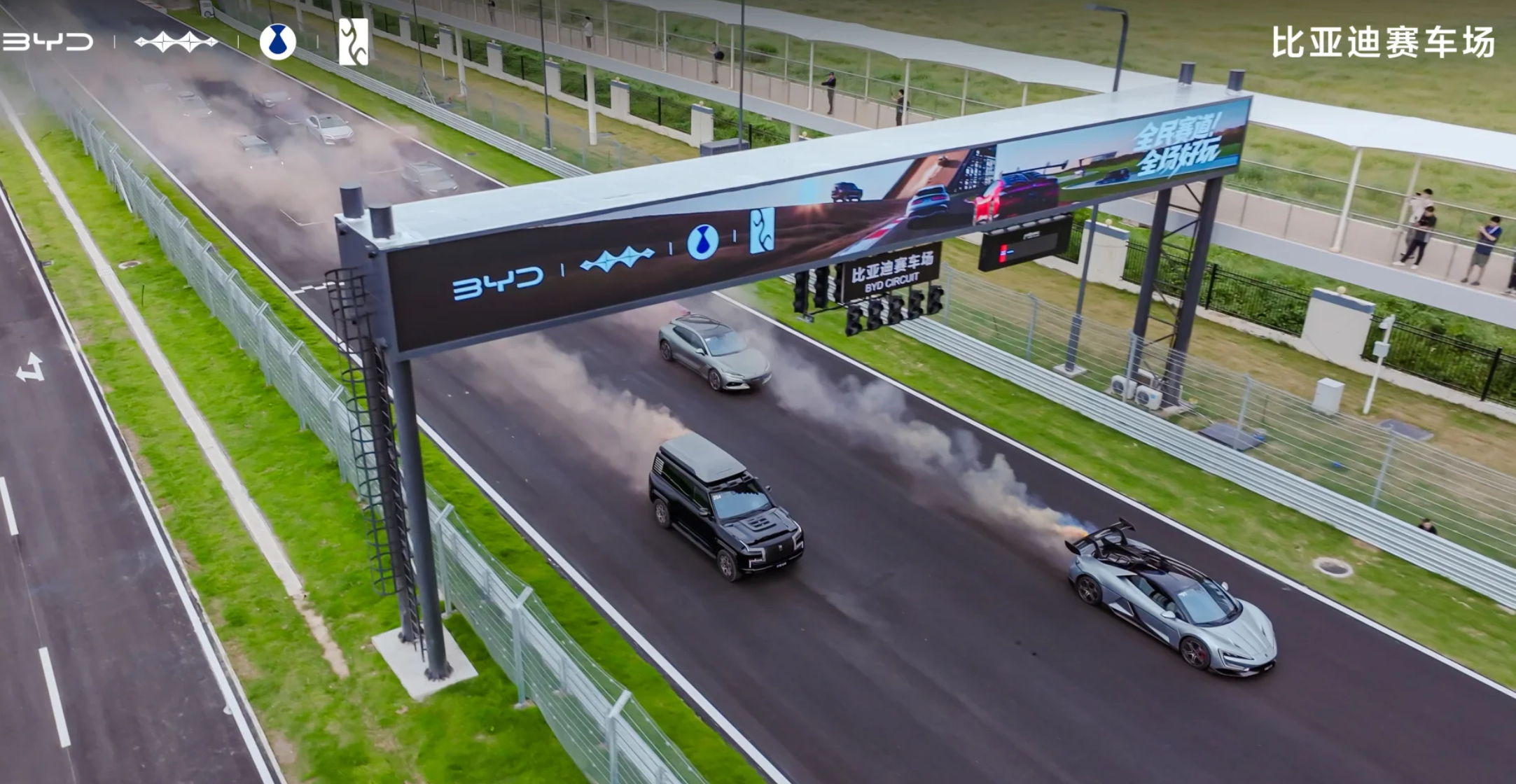 【深度报道】锚定AI赛道，共建未来出行新生态