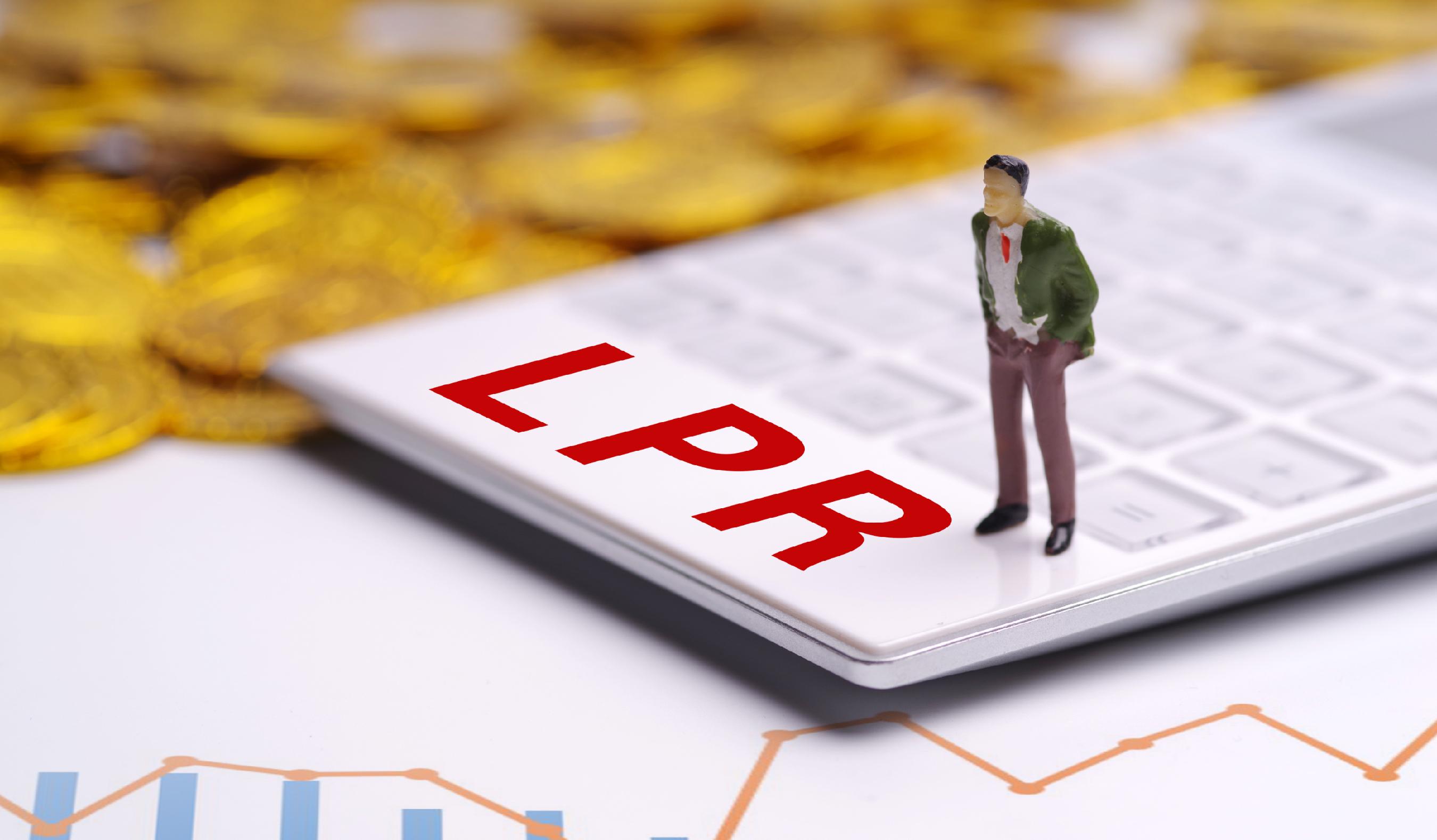 今日看点｜中国贸促会将召开12月例行新闻发布会，介绍组织中国企业家代表团访美成果等