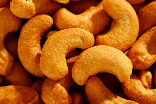 加纳生腰果最低定价为每公斤12塞地