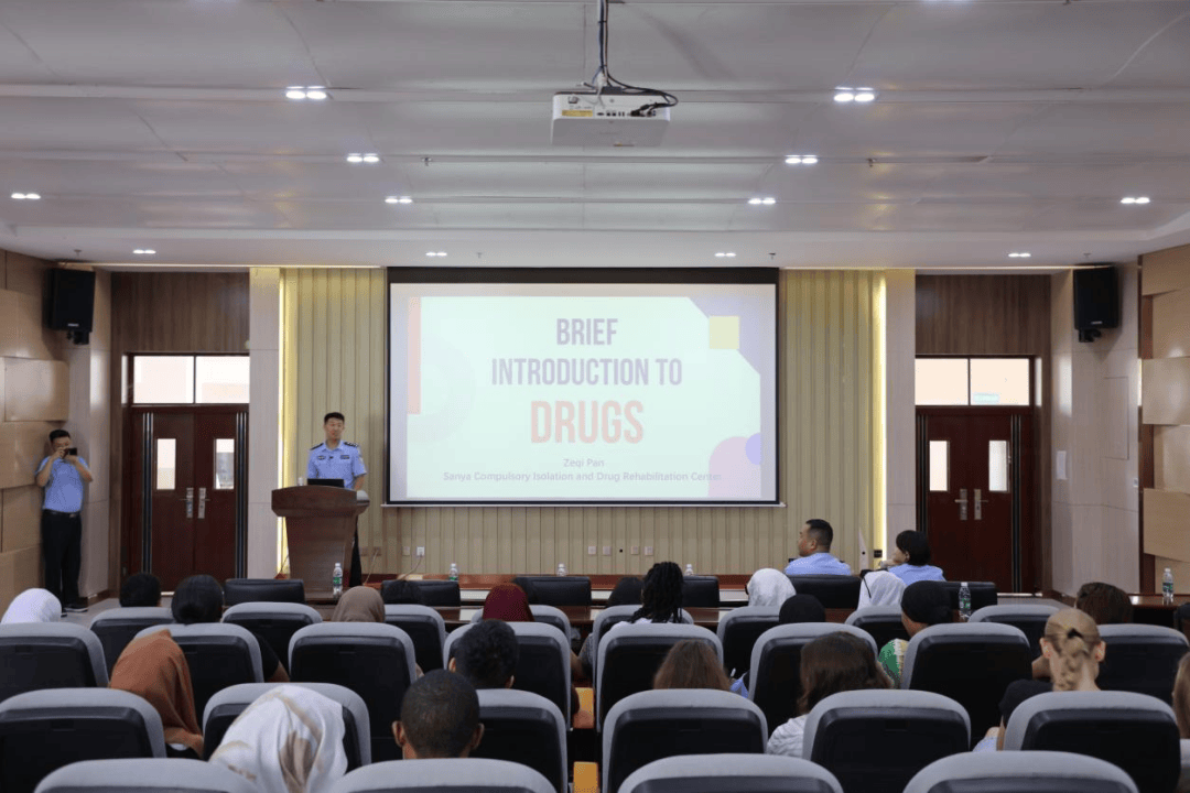 科摩罗政府发布四所医院招标公告