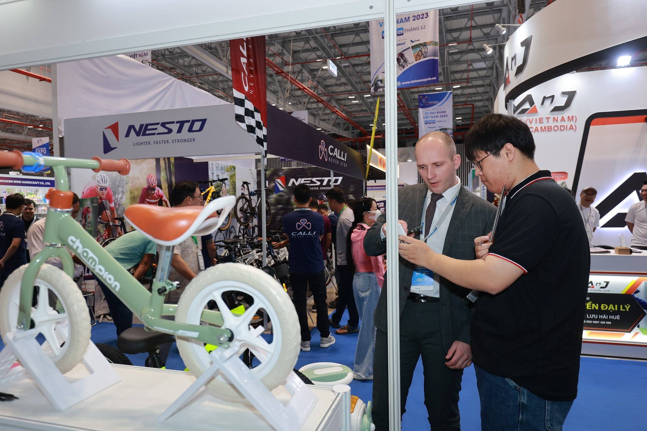 越南举办2025年互联网日活动