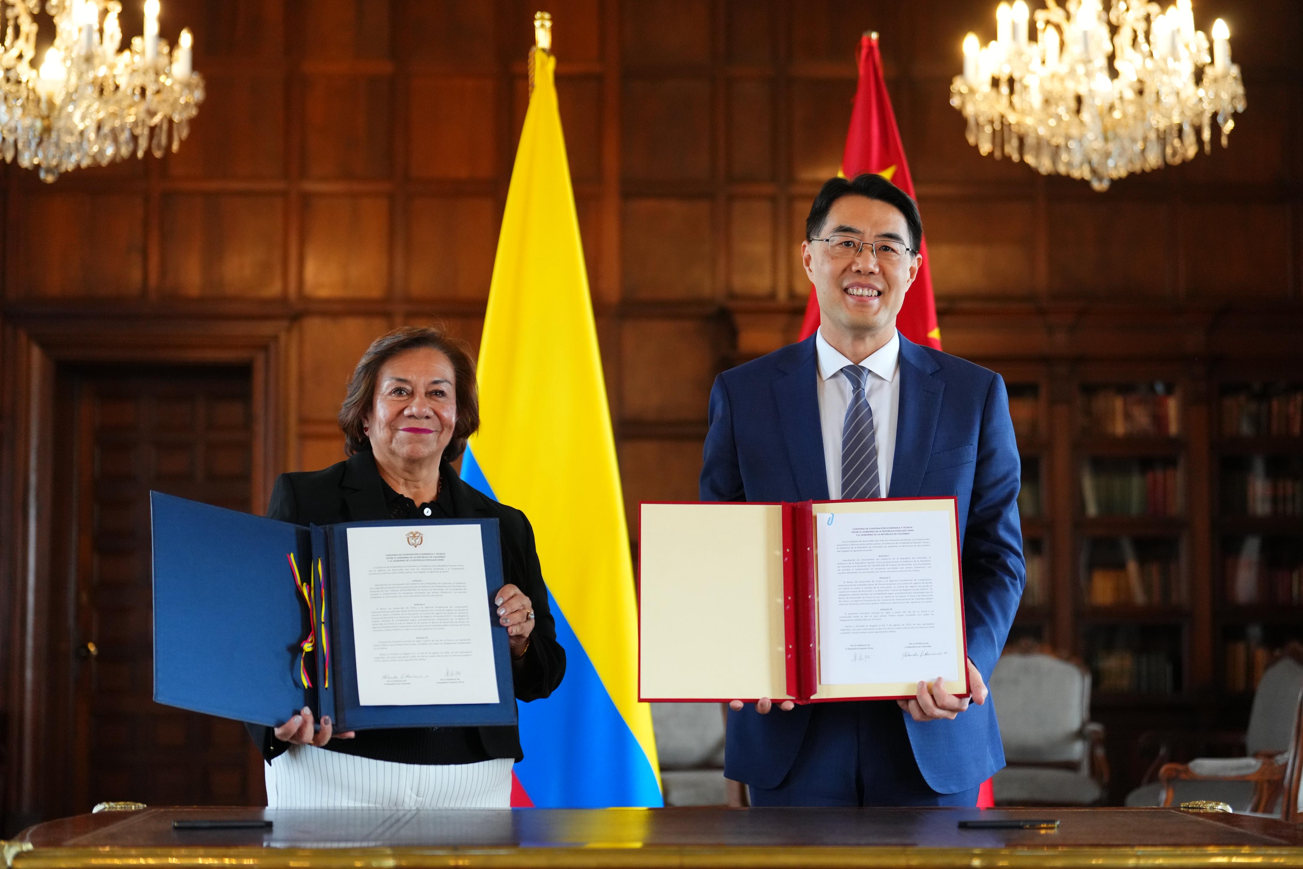 驻安哥拉使馆召开中资企业投资经营座谈会