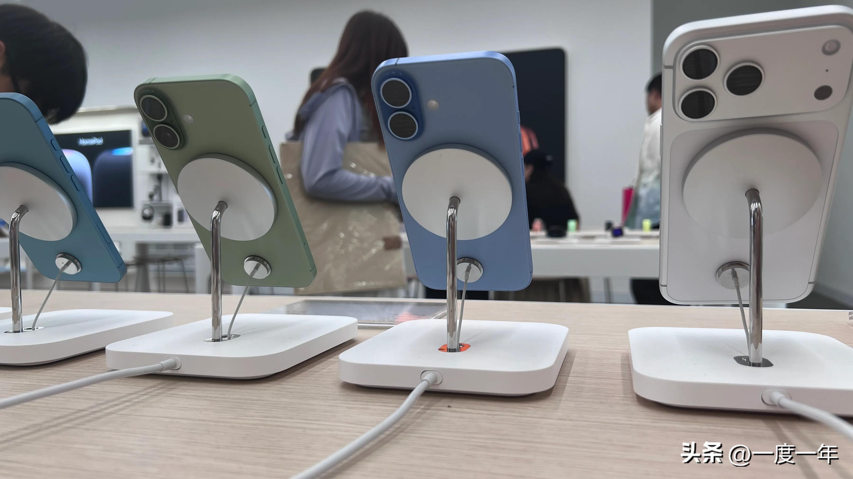 台积电2025年营收同比增长逾三成