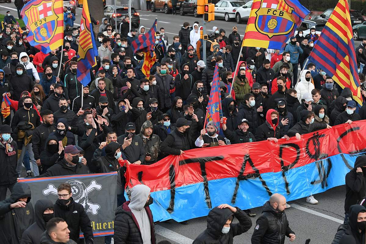 智利商会希卡斯特加强街头无证商贩管理