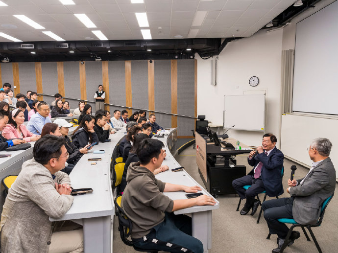 沙迦与山东深化多领域合作