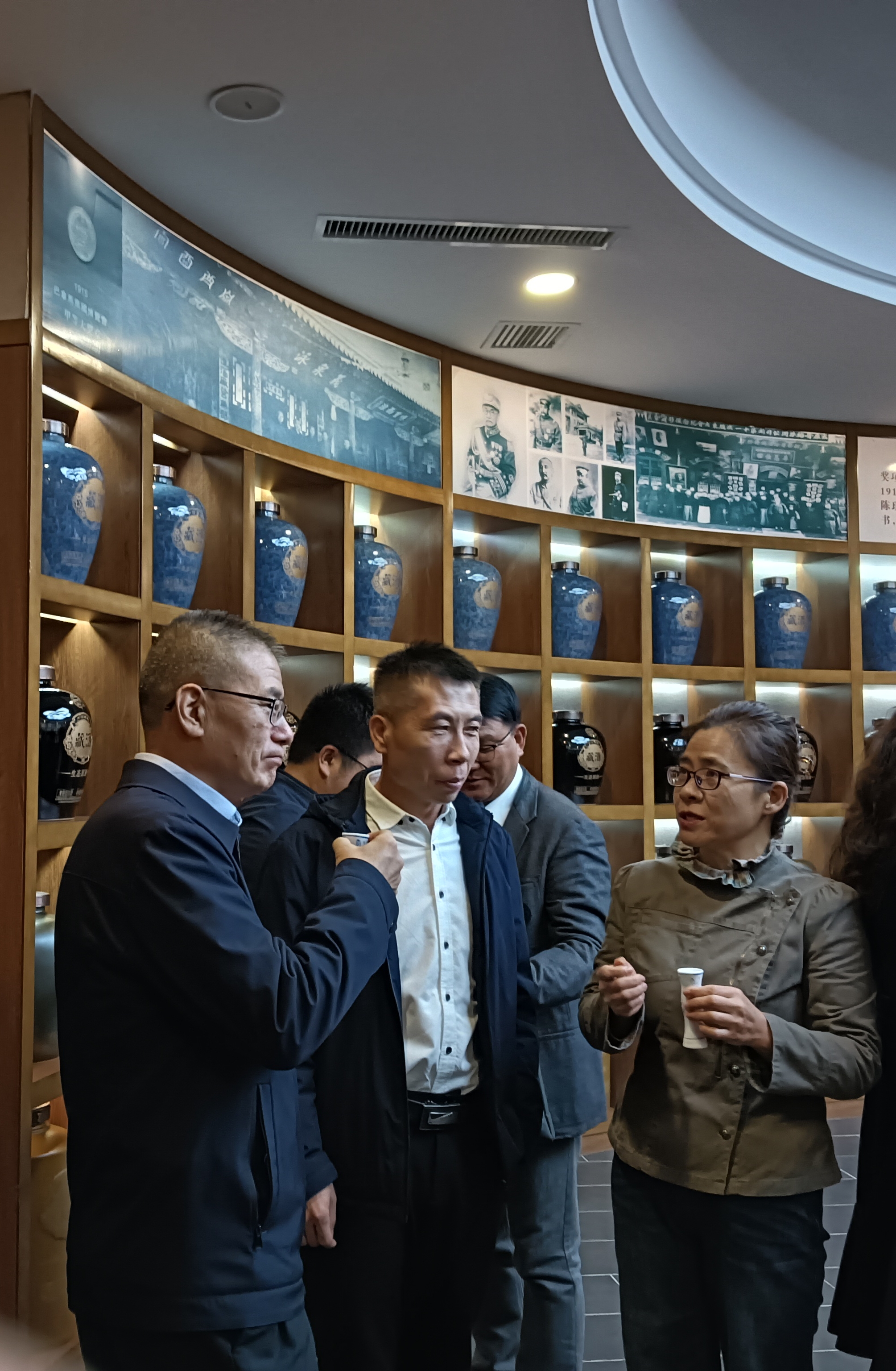 吕瑞浩公参会见非盟委员会运行支持司主管阿泽