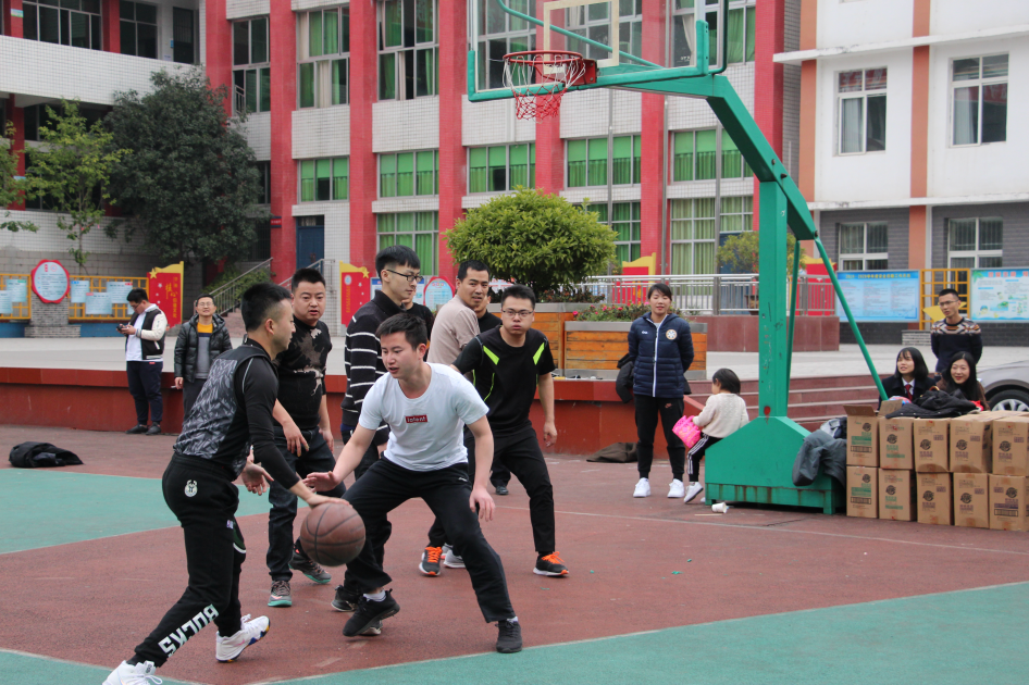 第三届塞拉利昂中国同胞迎新春运动会隆重开幕