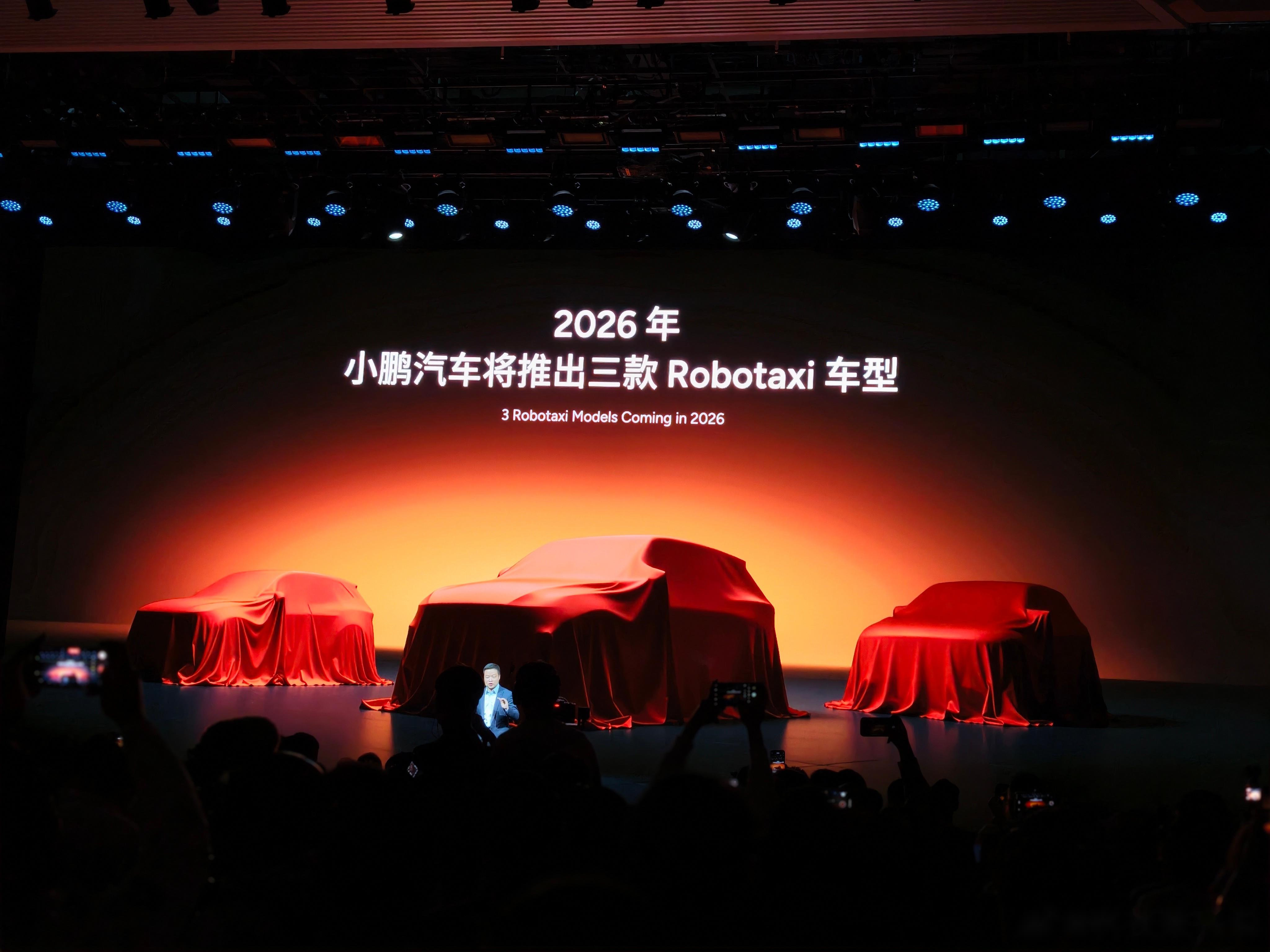 百度获得迪拜首个全无人驾驶测试许可，计划年内推出商业化Robotaxi服务