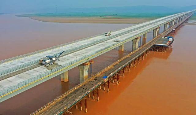 1-11月阿塞拜疆固定资产投资增长3%