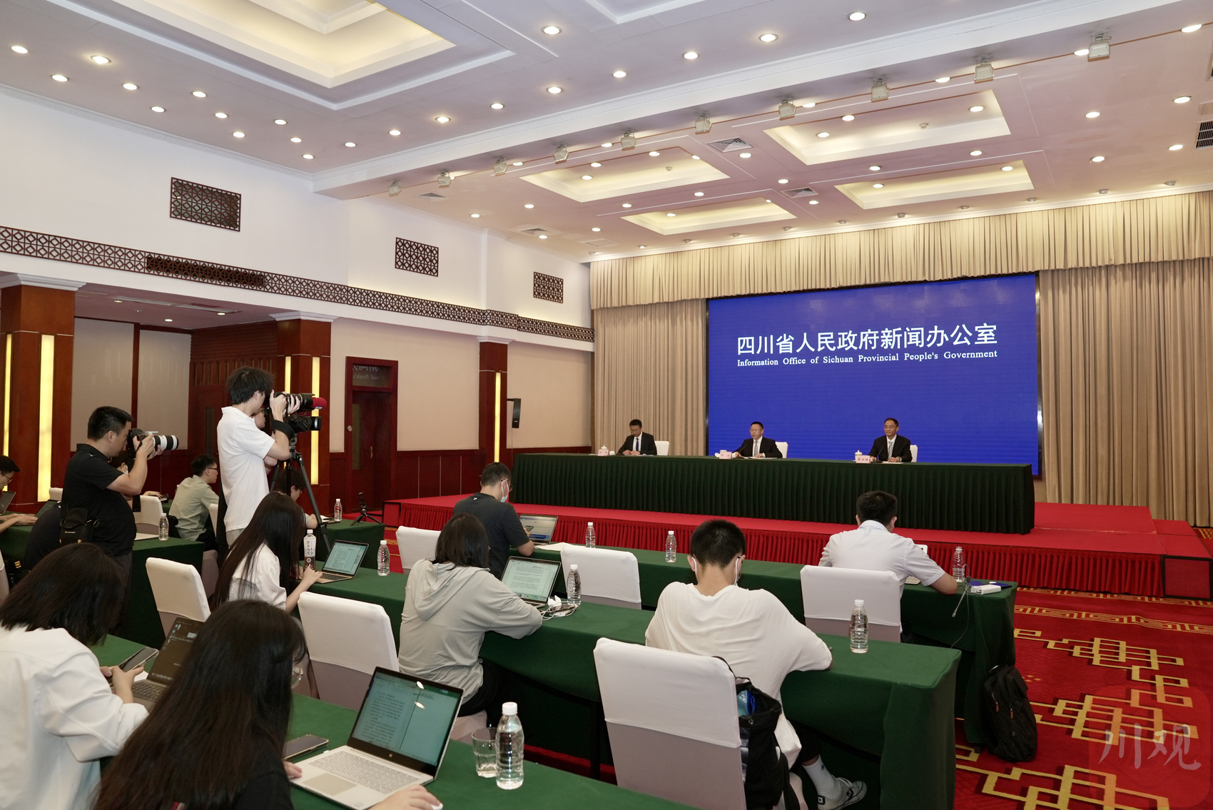 数字时代的资本矛盾深化(二):运动畸变与生态悖论